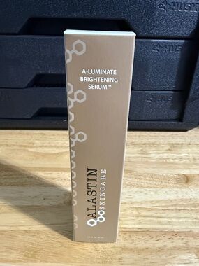 Alastin A-Luminate Brightening Serum - Cream